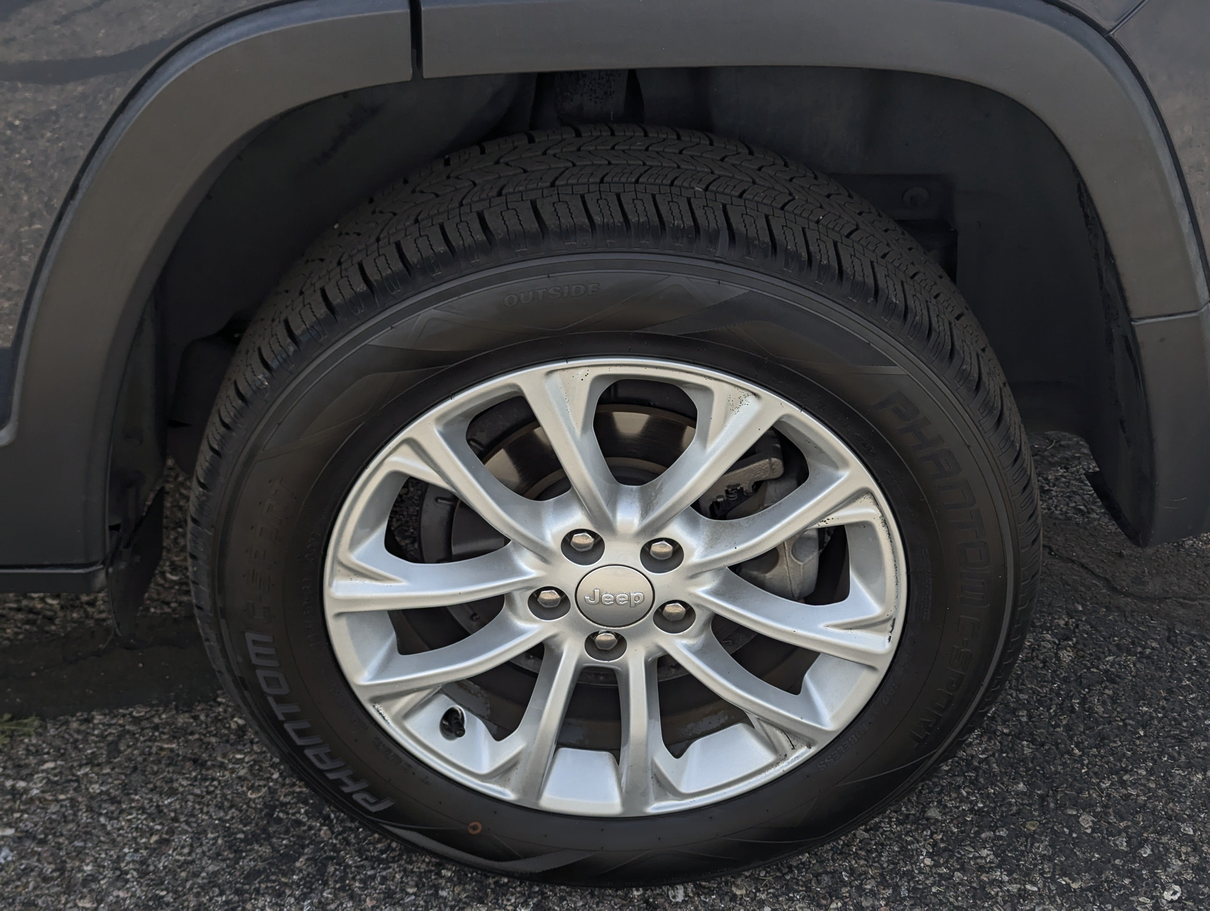 2020 Jeep Cherokee Latitude