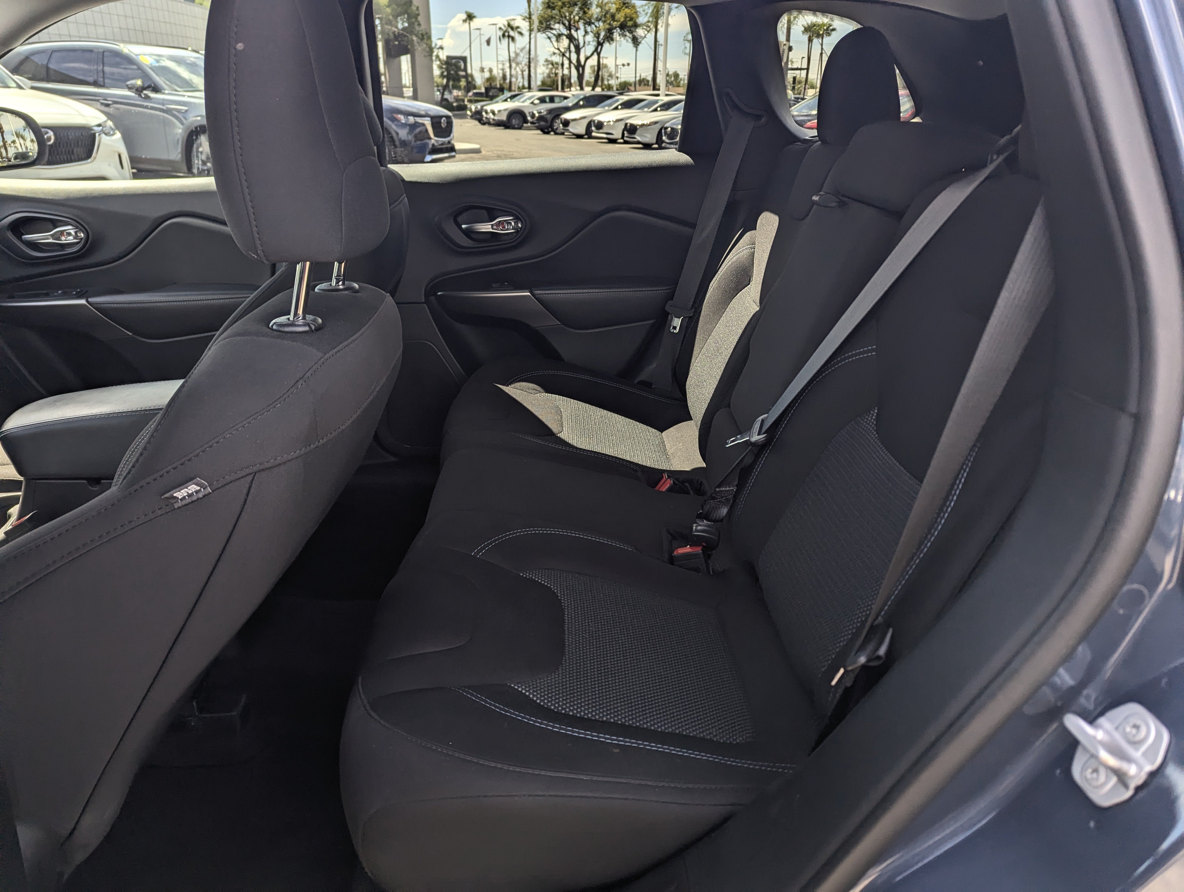 2020 Jeep Cherokee Latitude