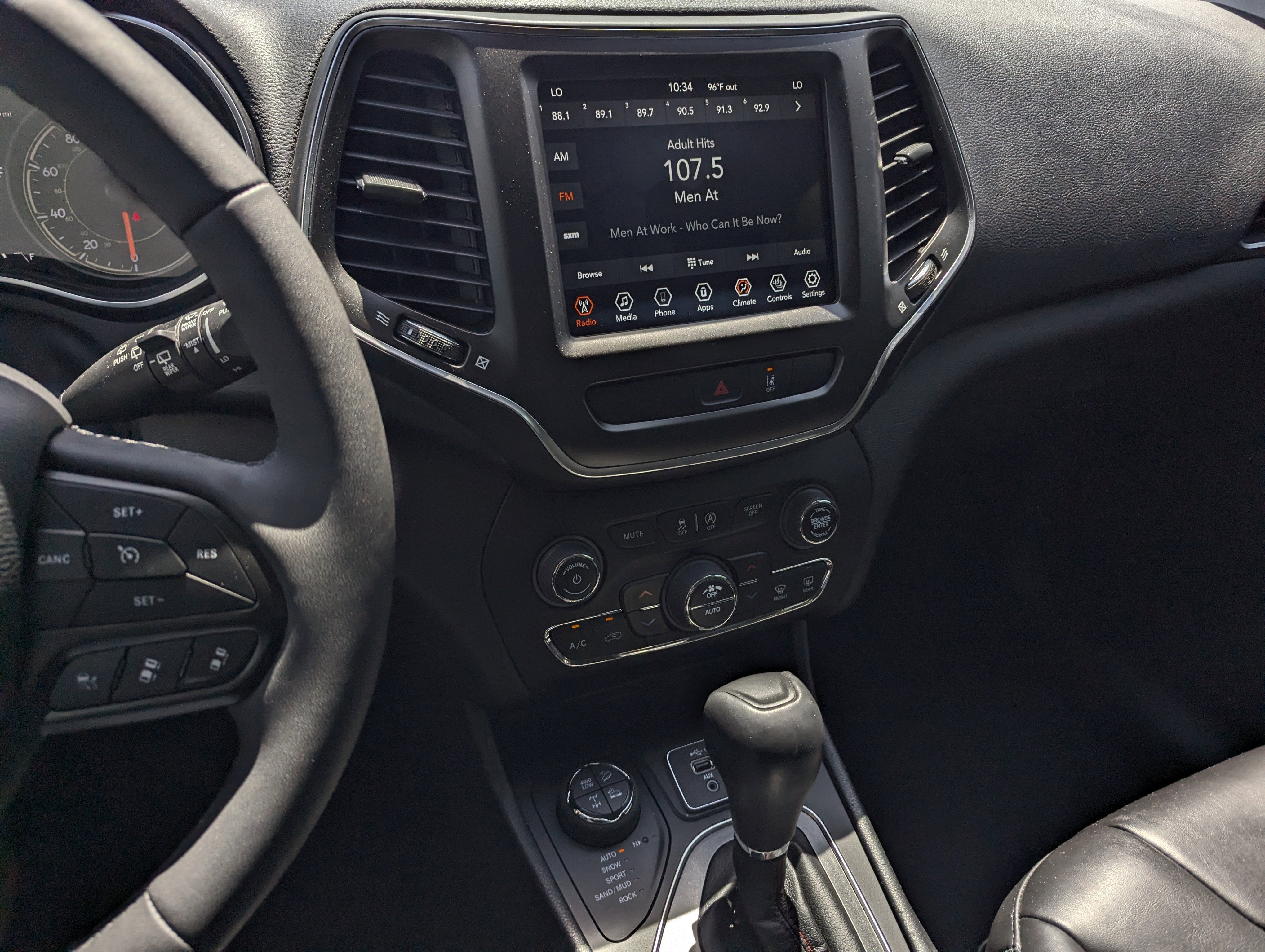 2022 Jeep Cherokee Trailhawk