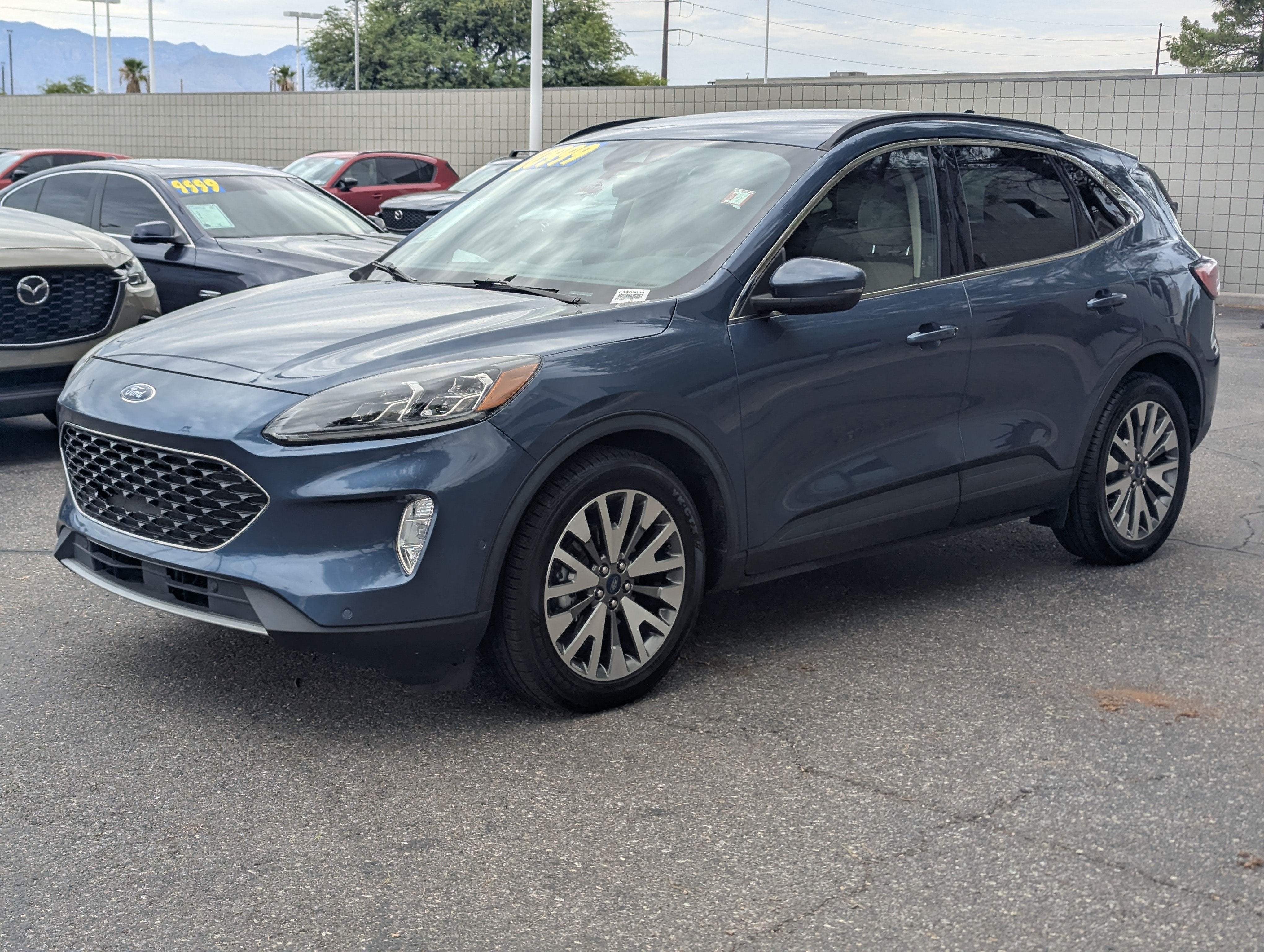 2020 Ford Escape Titanium Hybrid