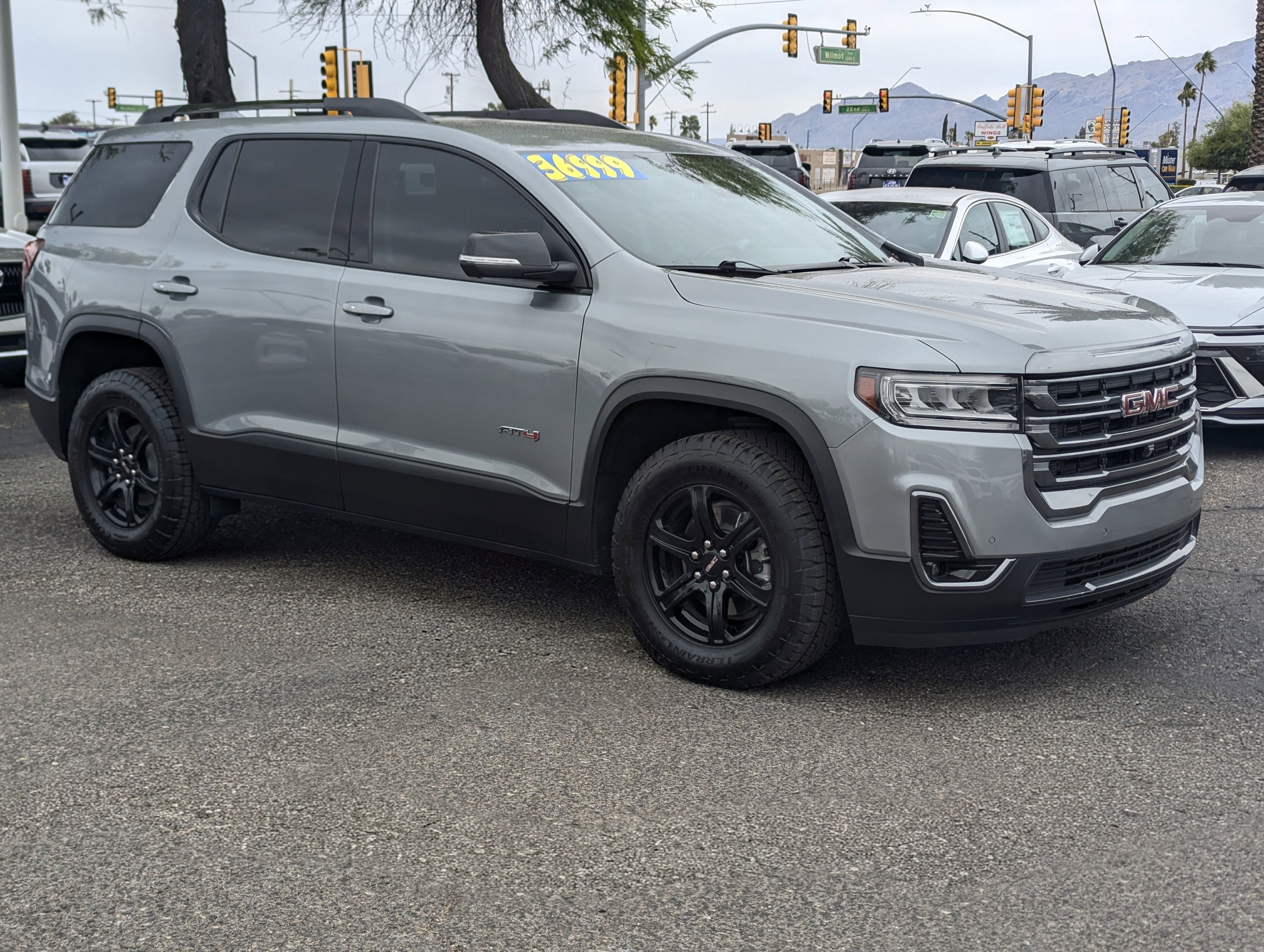 2023 GMC Acadia AT4 AWD's photo