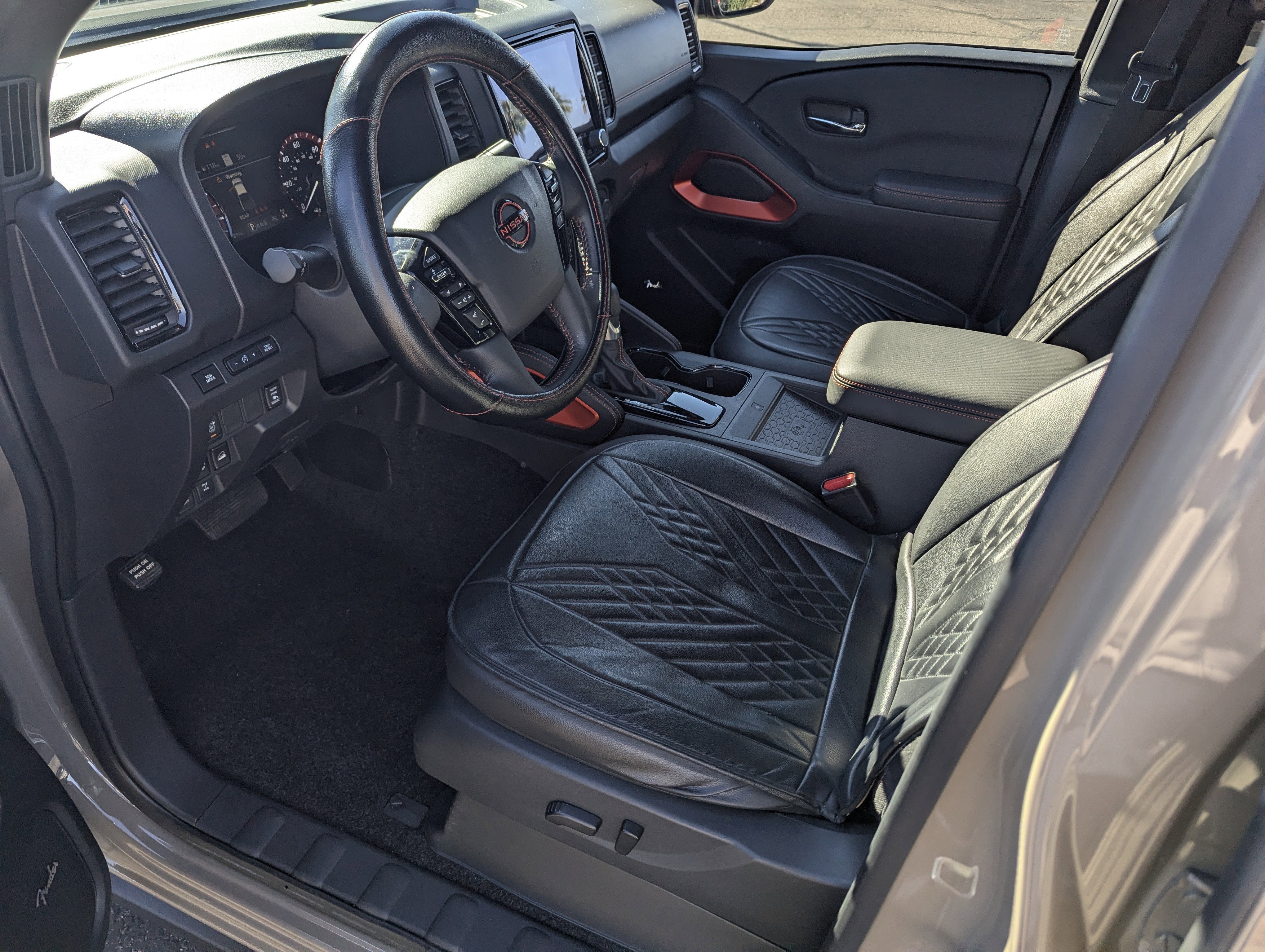 2024 Nissan Frontier PRO-4X