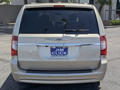 2013 Chrysler Town & Country Touring