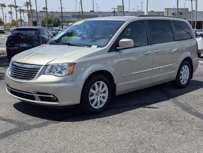 2013 Chrysler Town & Country Touring