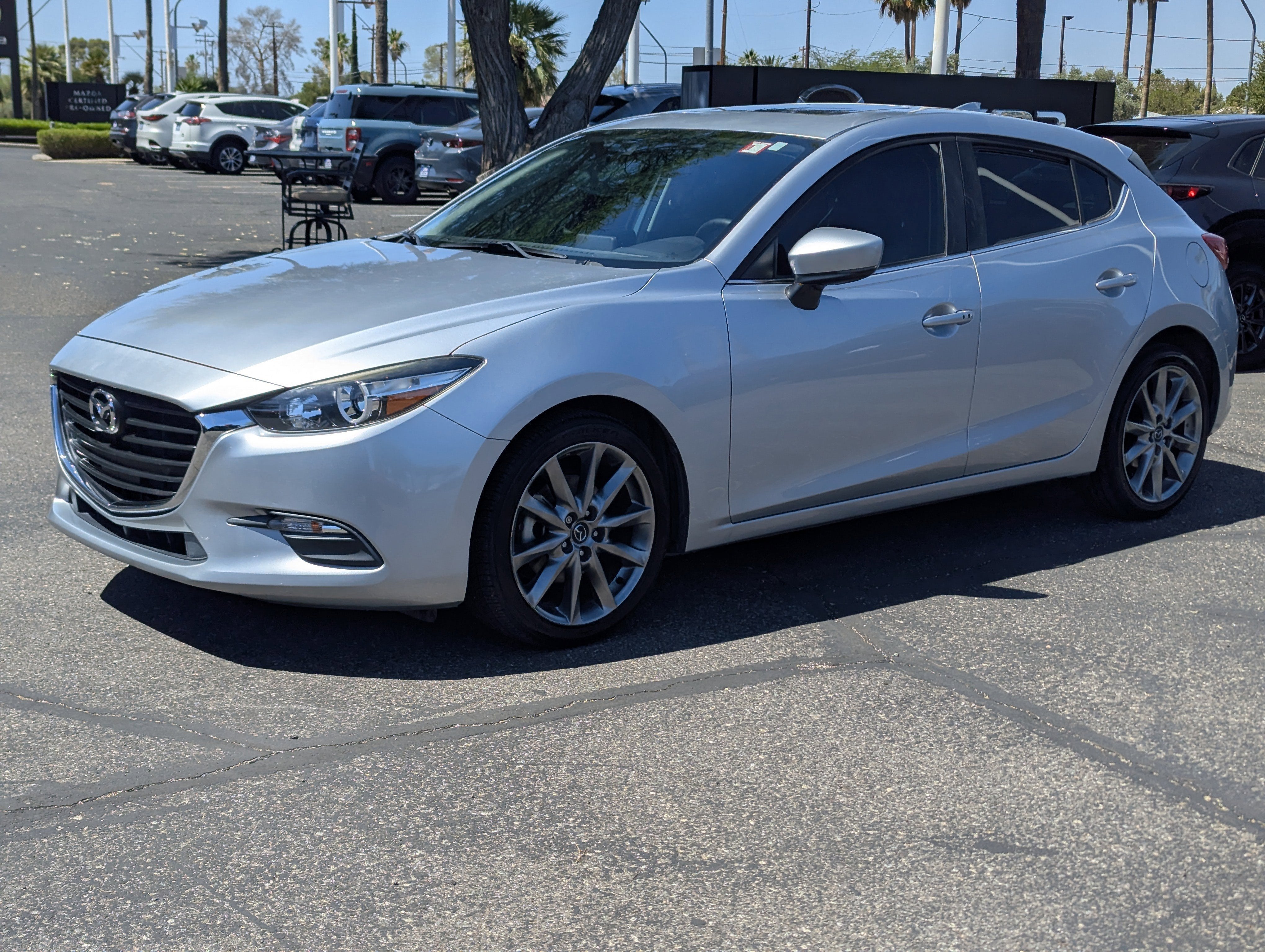 2018 Mazda Mazda3 5-Door Touring