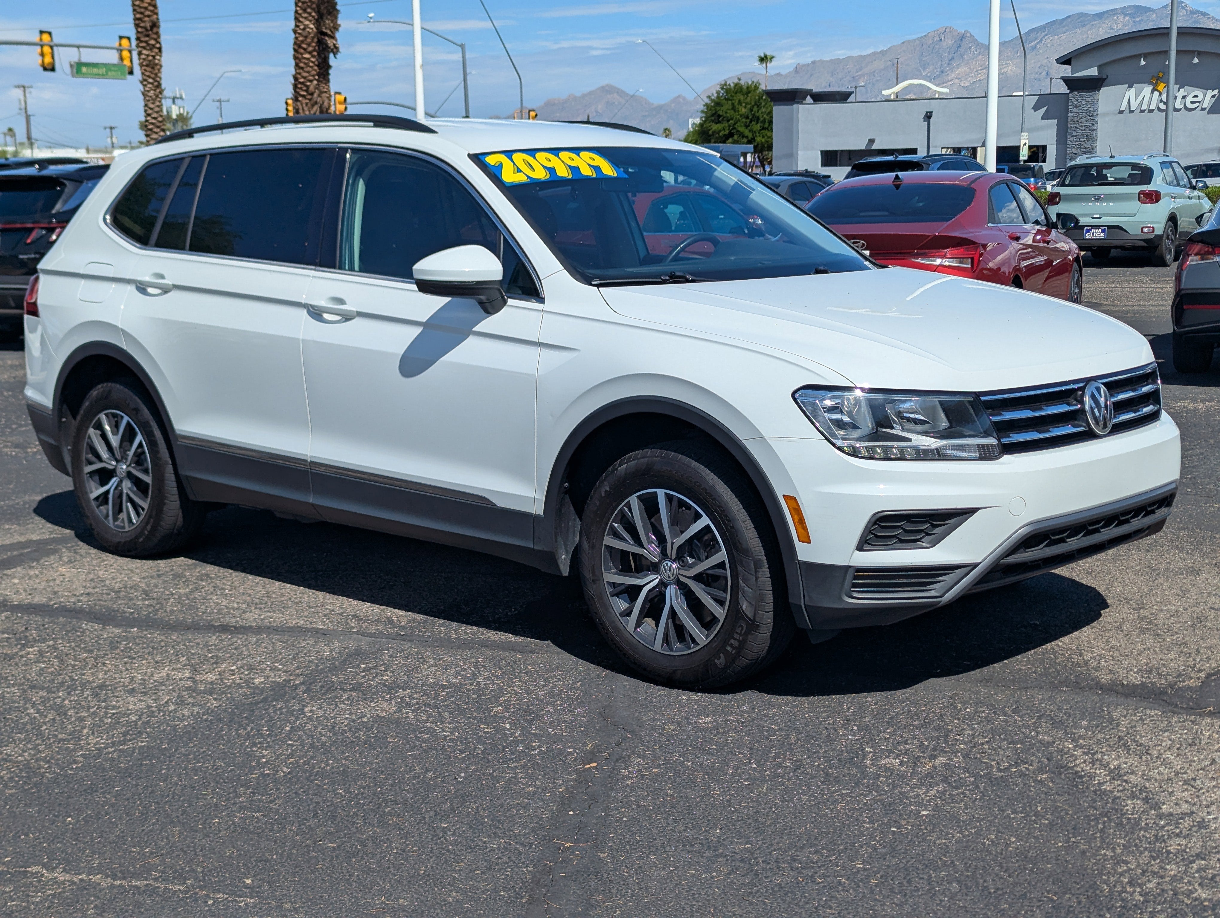 2020 Volkswagen Tiguan SE