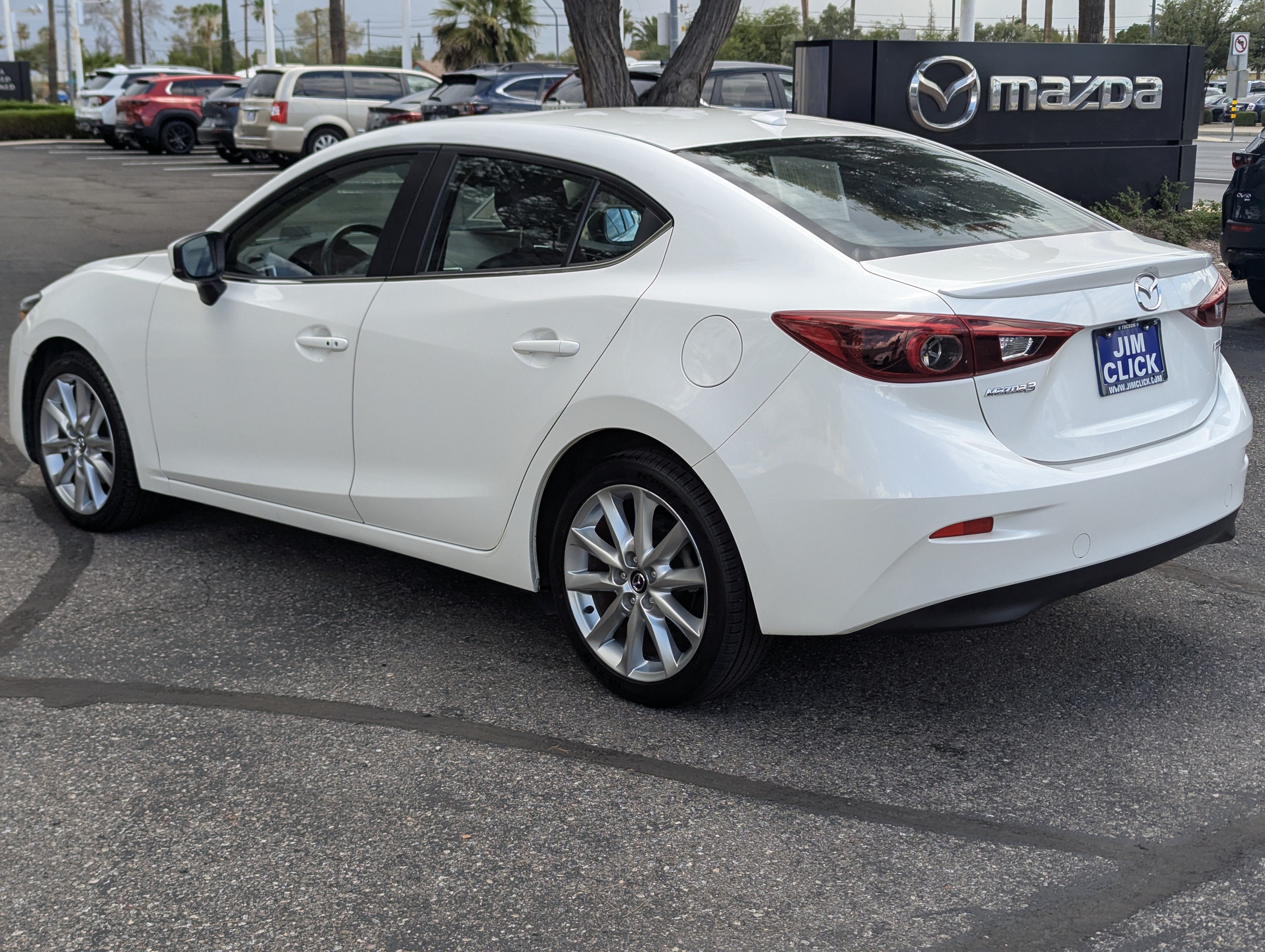 2017 Mazda Mazda3 4-Door Grand Touring