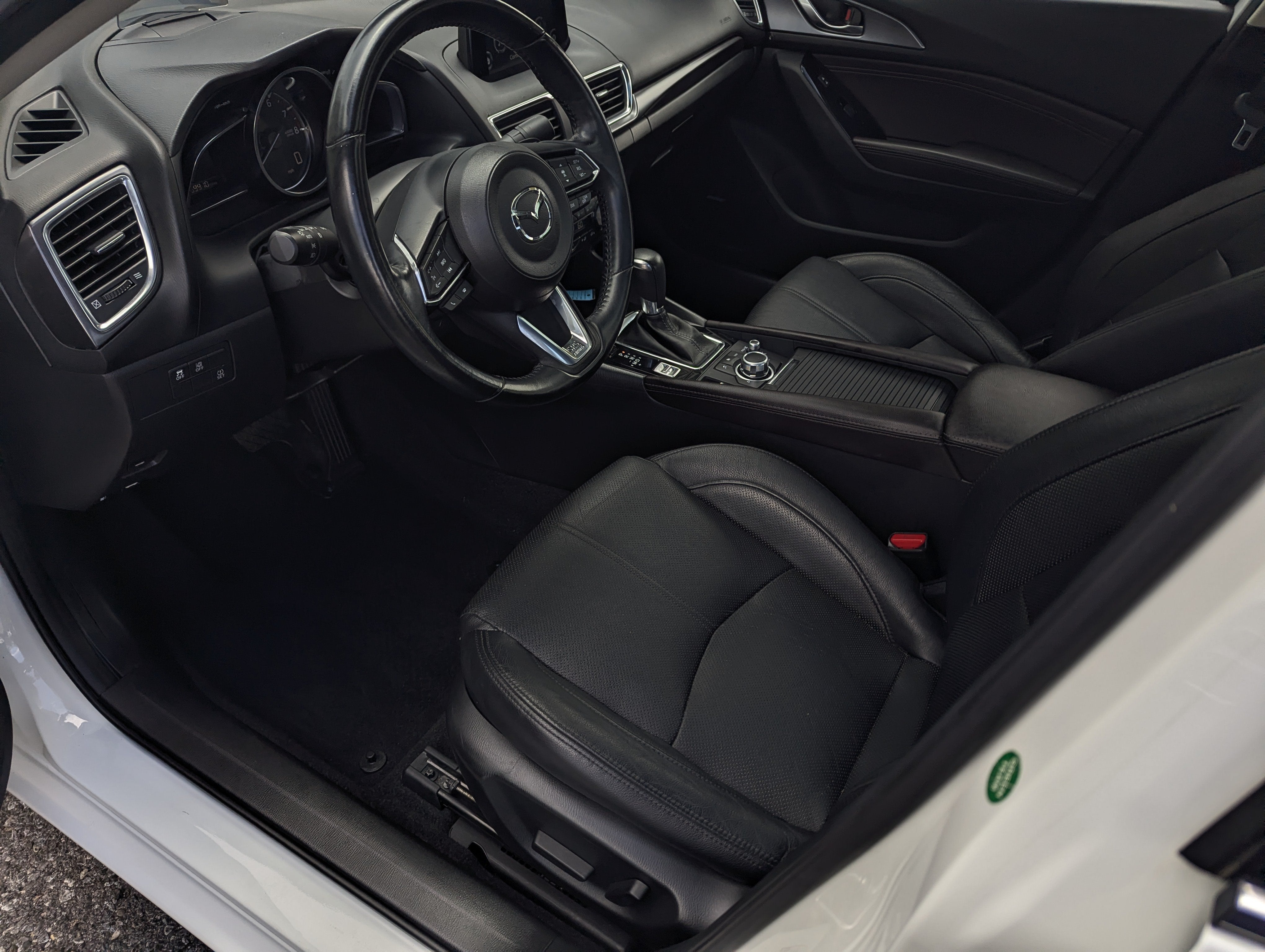 2017 Mazda Mazda3 4-Door Grand Touring