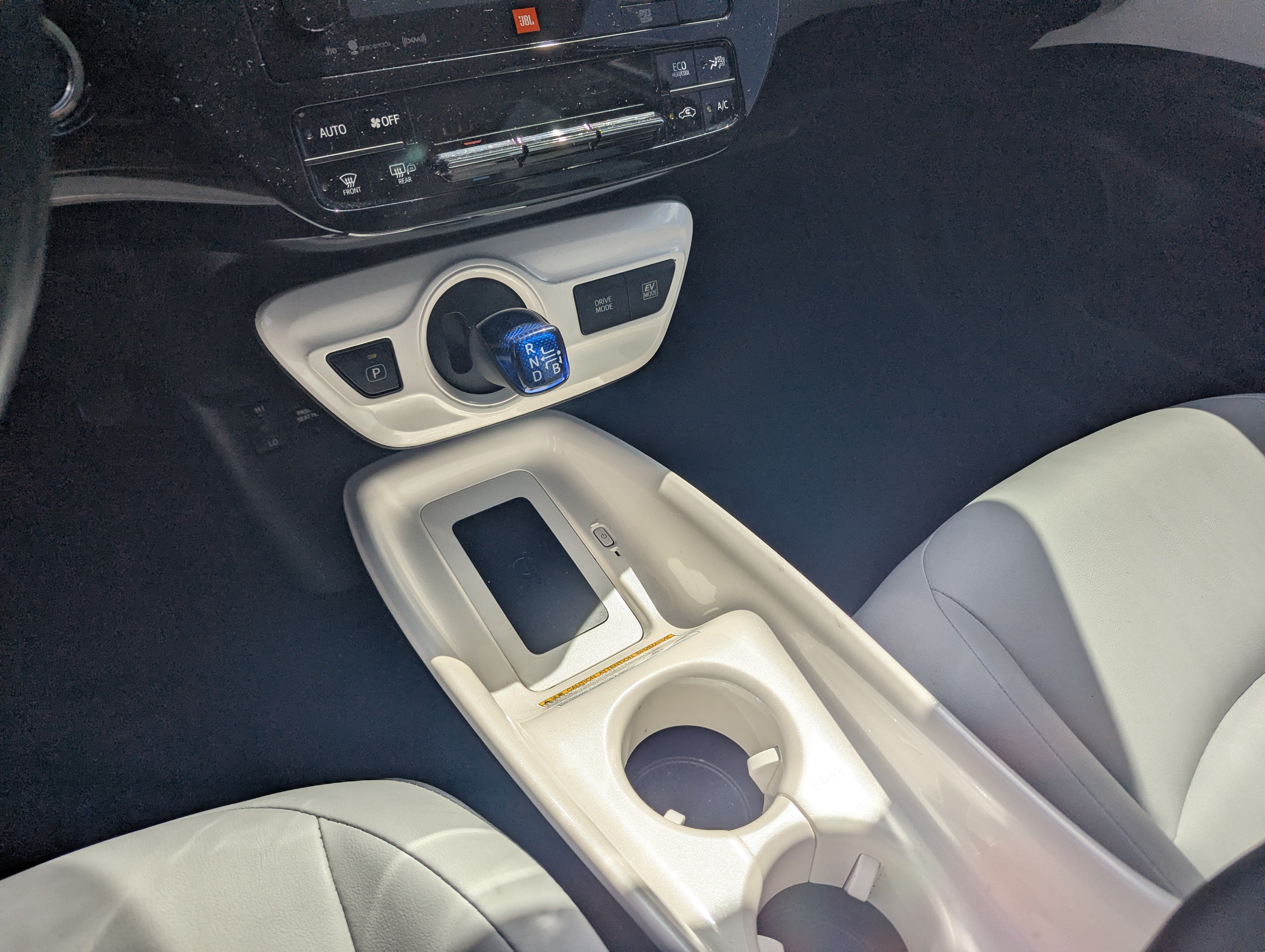 2016 Toyota Prius Four Touring