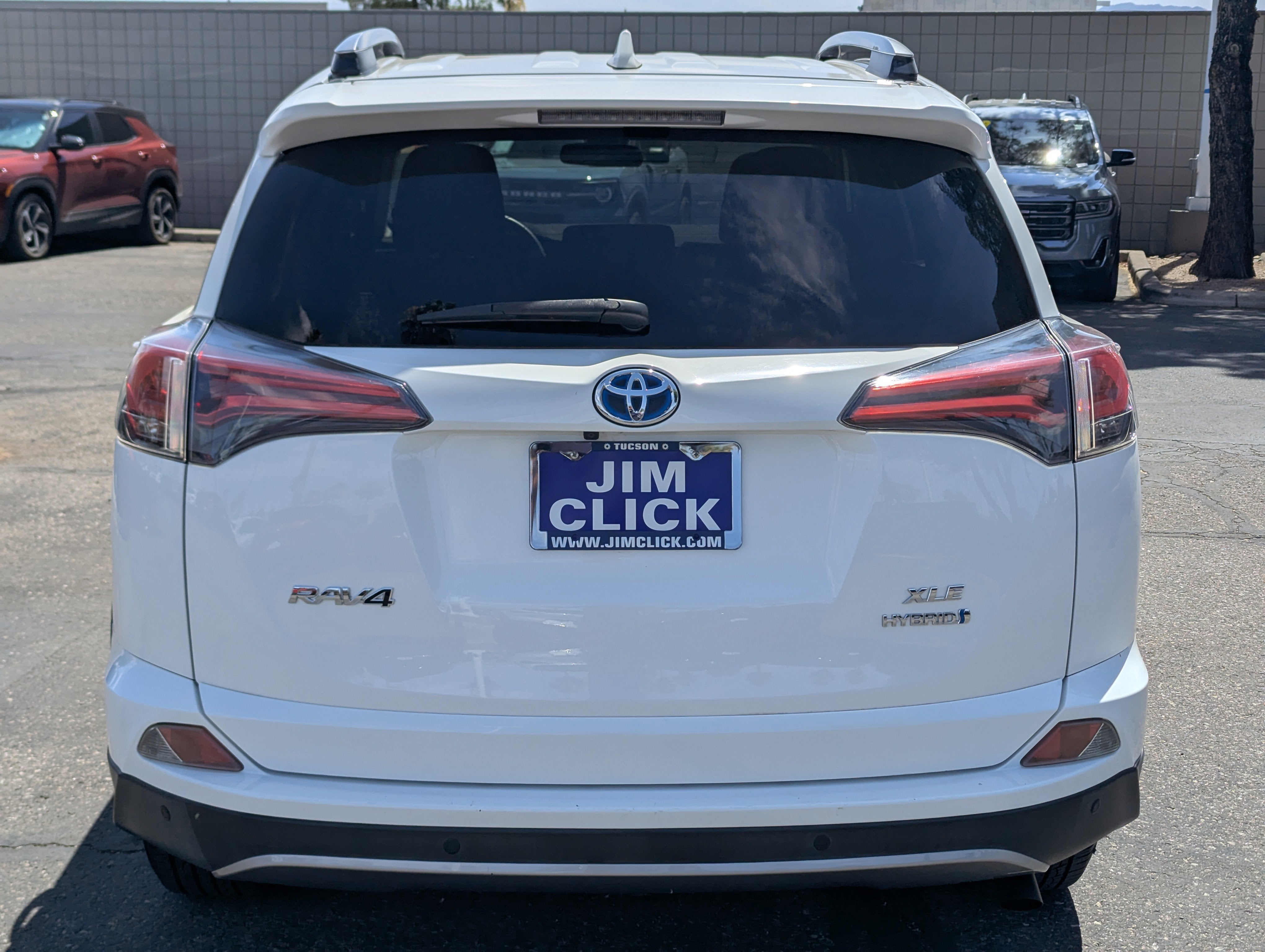 2017 Toyota RAV4 Hybrid XLE