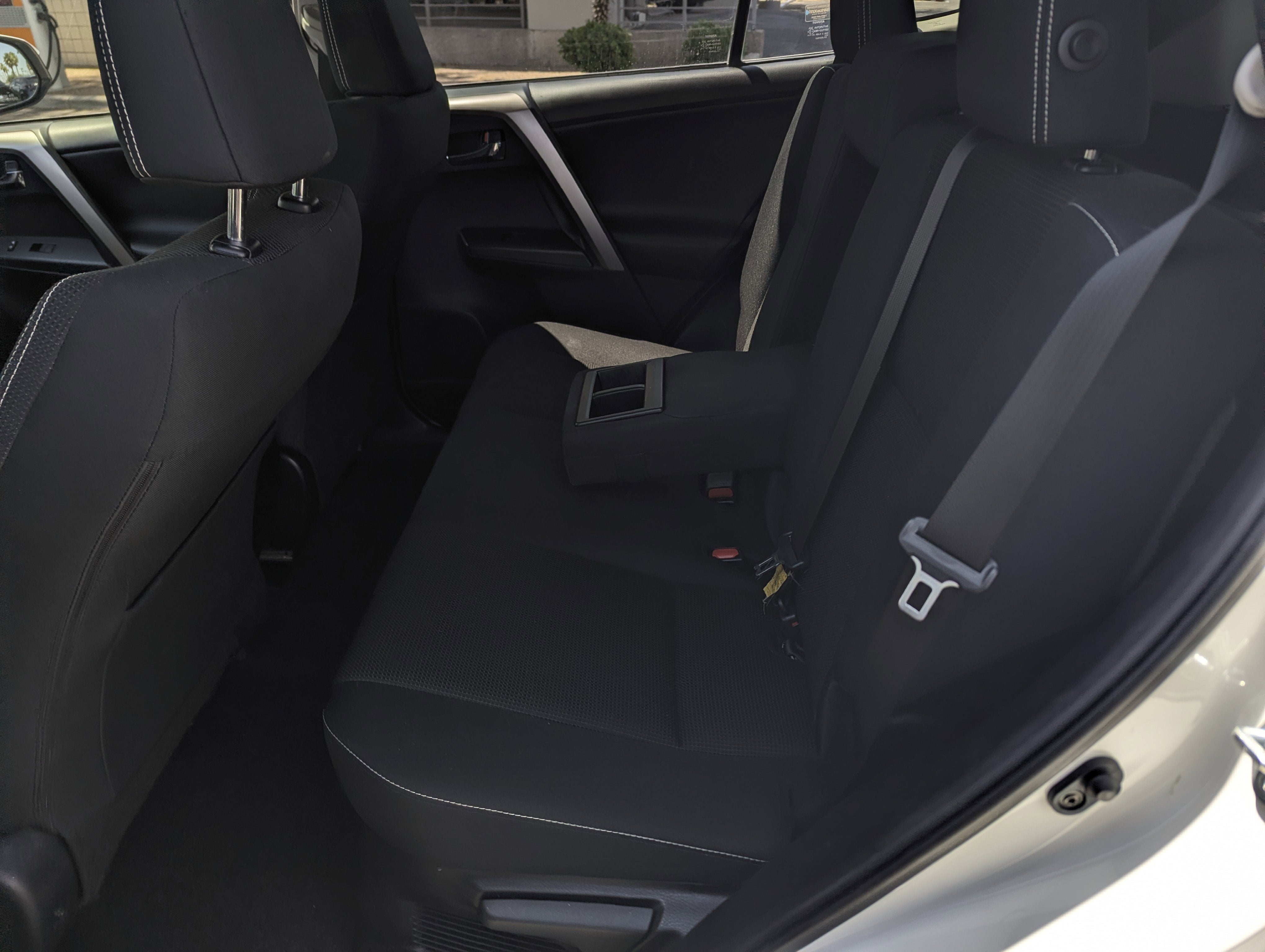 2017 Toyota RAV4 Hybrid XLE