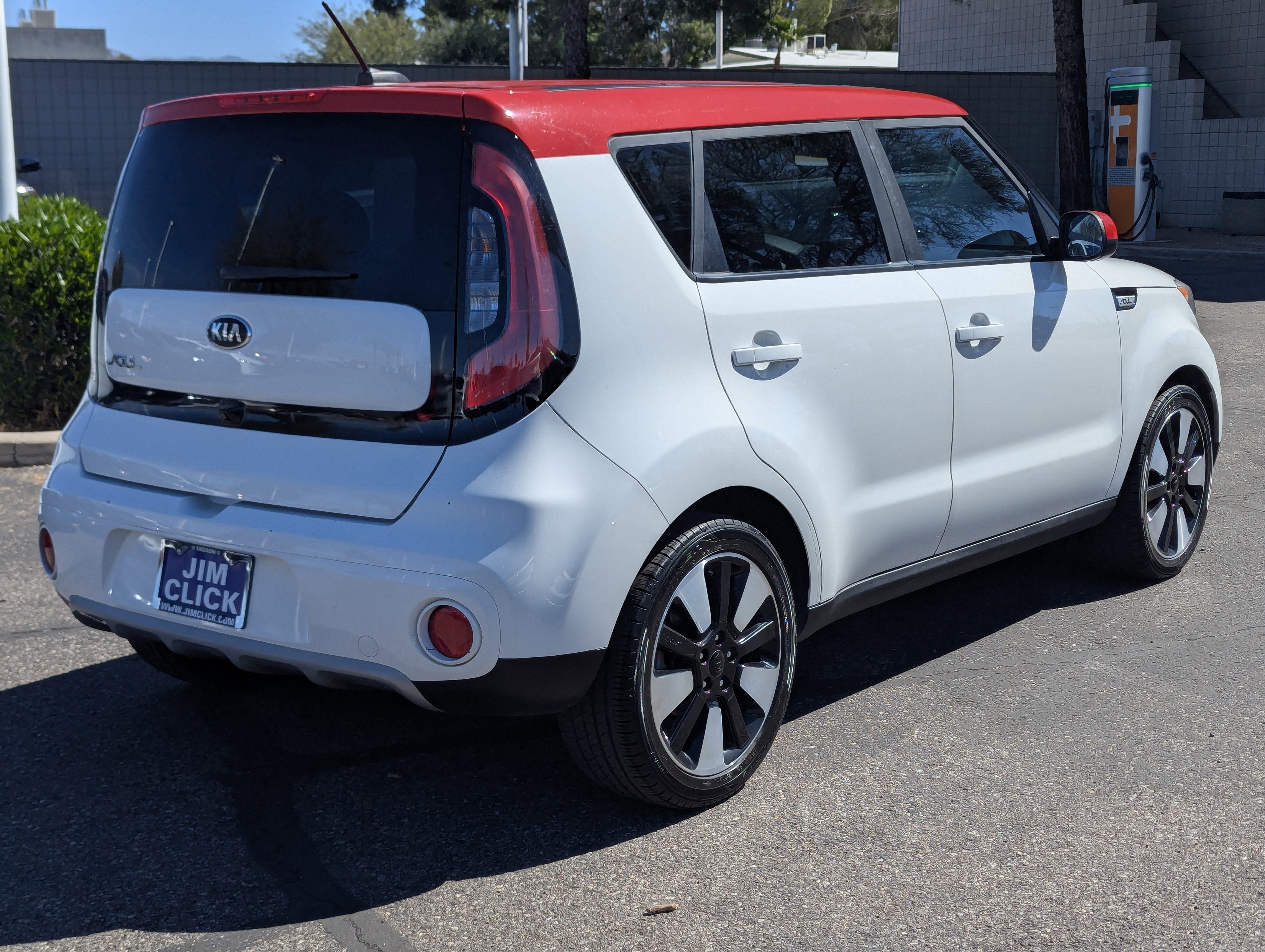 2019 Kia Soul +