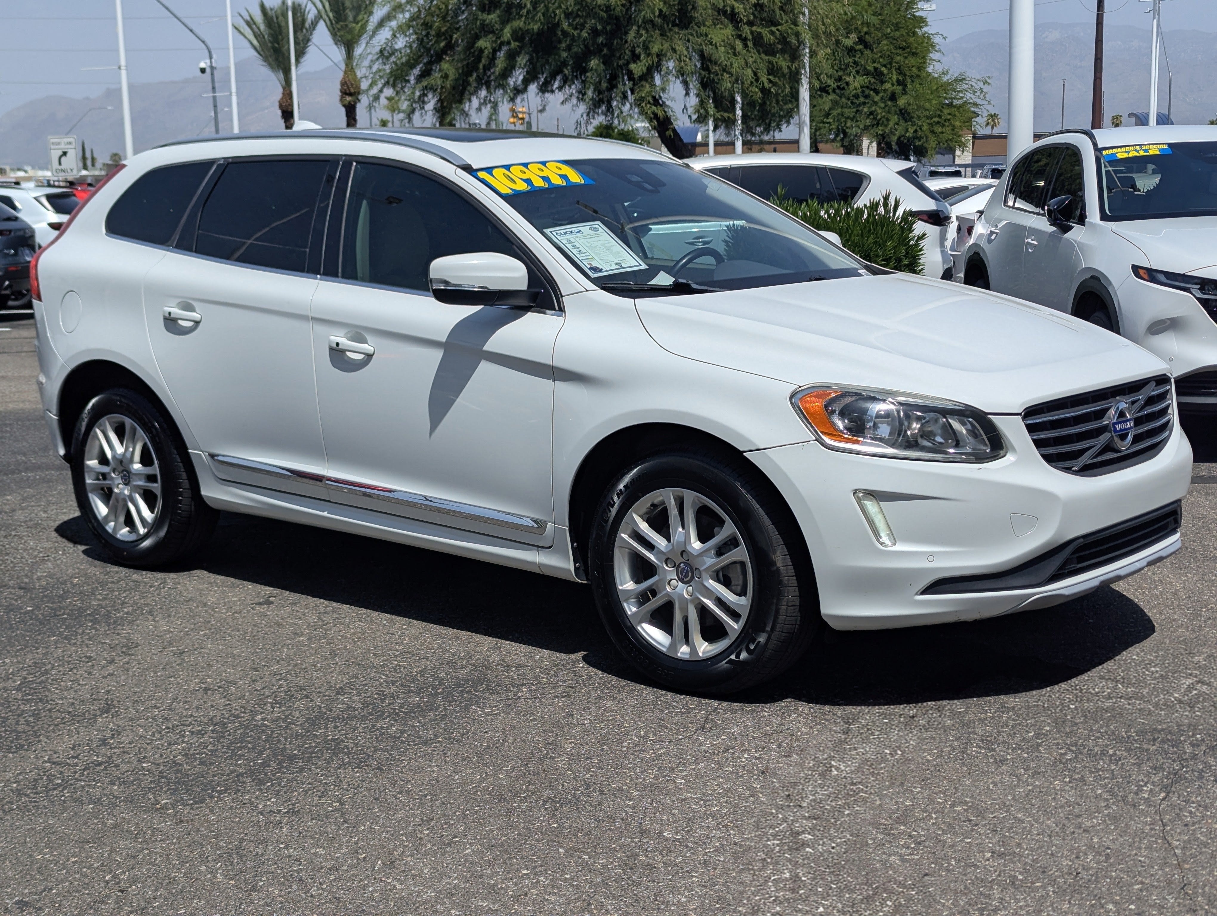 2016 Volvo XC60 T5 Drive-E Premier